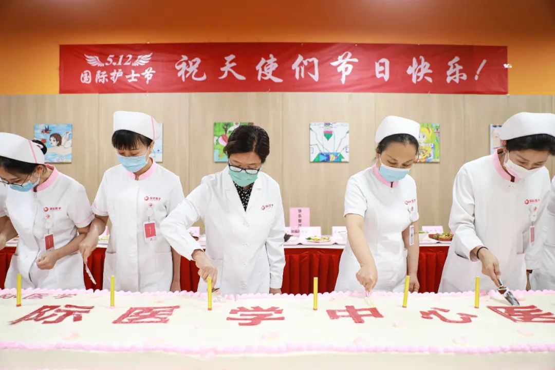 5·12國際護士節(jié)系列活動之三|今天，讓所有鮮花為她們綻放！